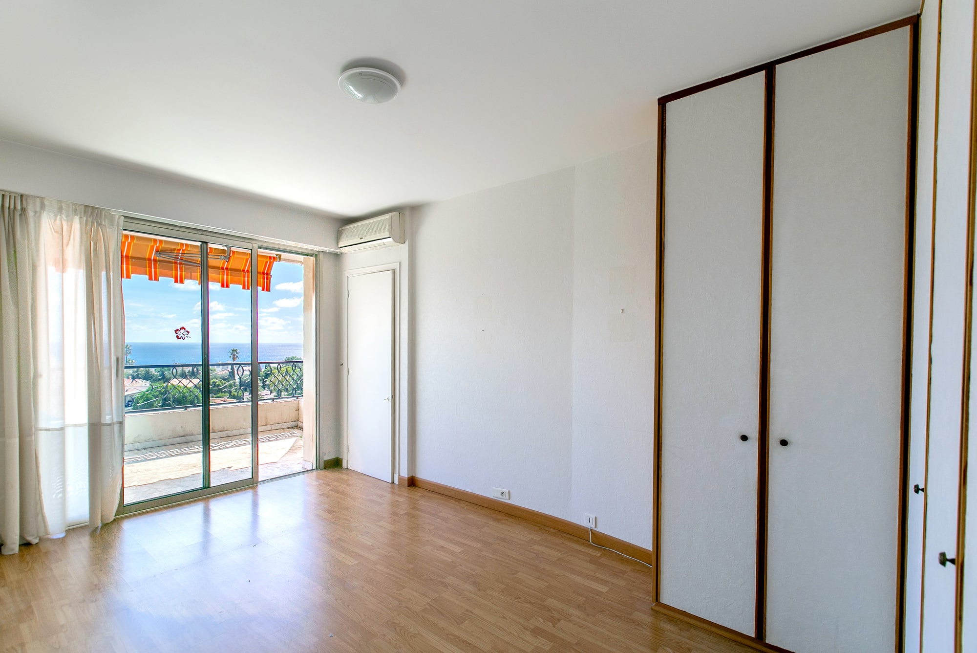 Chambre 01